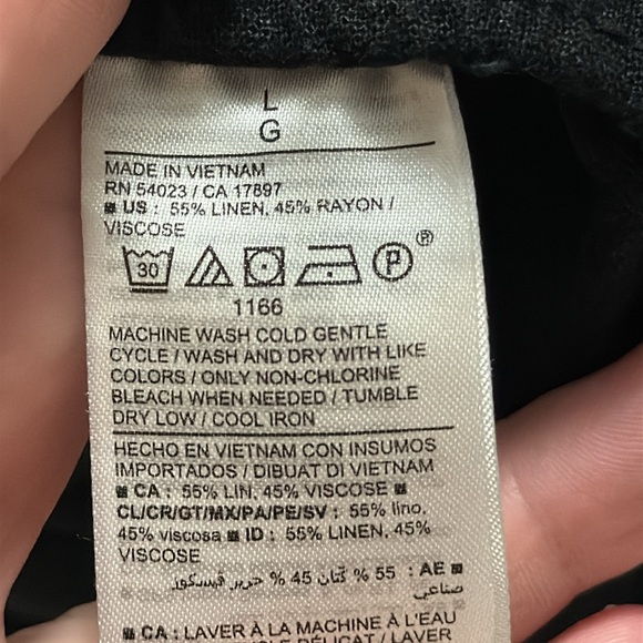 Old Navy Black Women's Shorts Size L - Picture 4 of 4